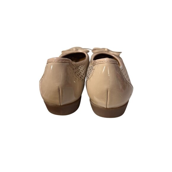 Eurosoft 6.5 Pink Patent Ballet Flats With Perforated Design & Bow Accent - Picture 4 of 7